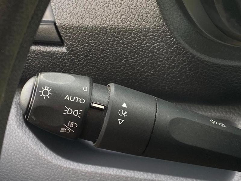 Peugeot Expert 2.0hdi Cabine Approfondie 6 Places Clim/Radars Ar/Regulateur/Feux Autp