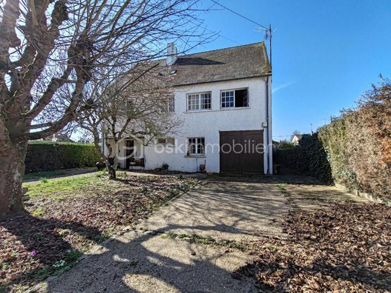 Maison - 168 m² - 6 pièces