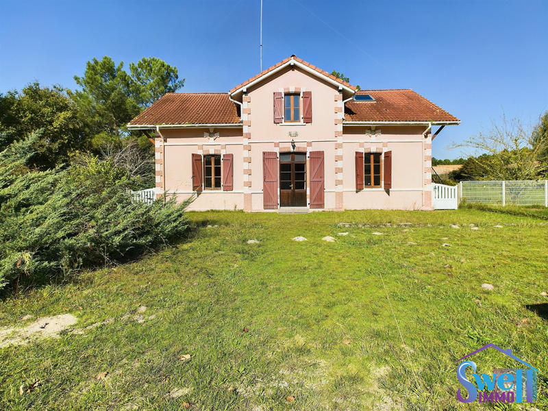 Maison - 170 m² - 8 pièces