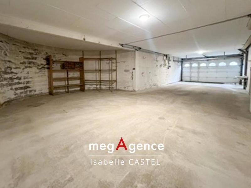 Maison - 210 m² - 7 pièces