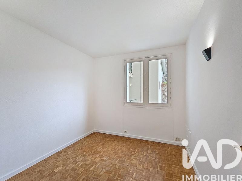 Appartement - 79 m² - 5 pièces