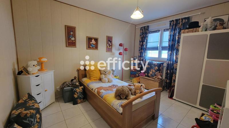 Maison - 106 m² - 6 pièces