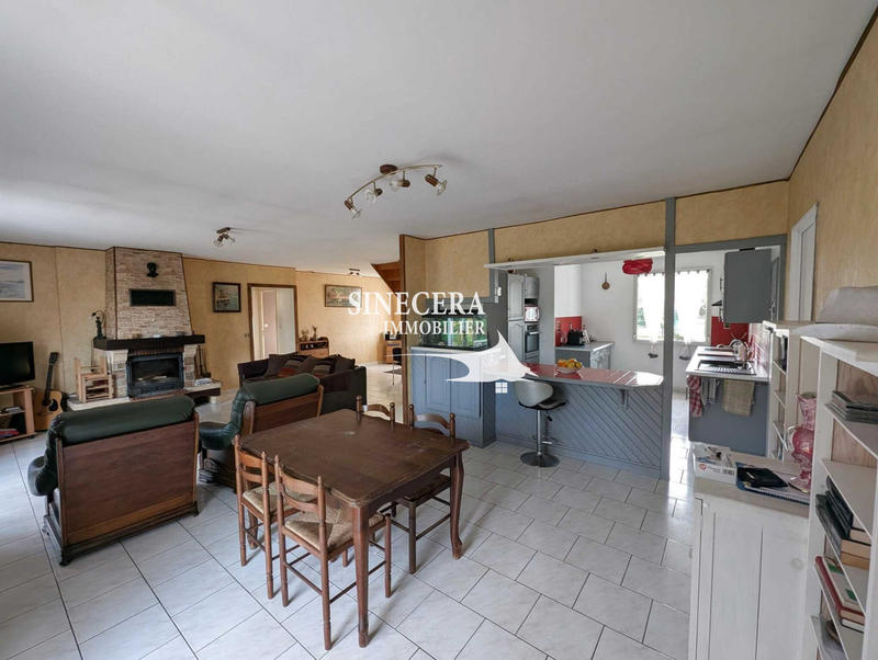 Maison - 153 m² - 7 pièces