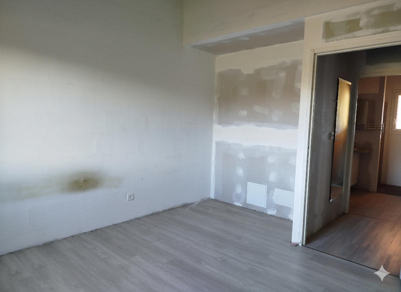 Maison - 231 m² - 7 pièces