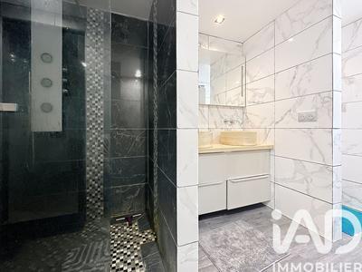 Maison de ville - 111 m² - 5 pièces