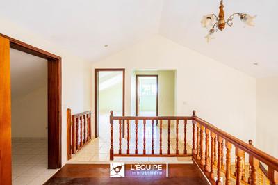 Villa - 148 m² - 5 pièces