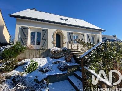 Maison - 173 m² - 8 pièces