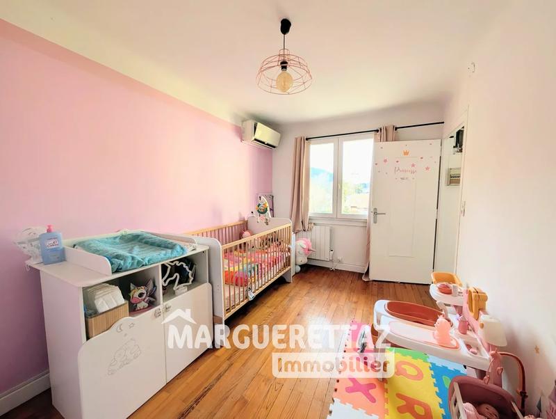 Maison jumelée - 100 m² - 4 pièces