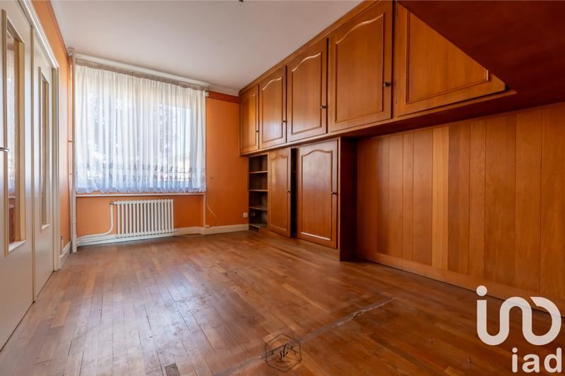 Maison - 170 m² - 8 pièces