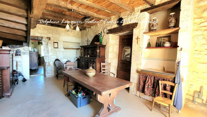 Maison - 435 m² - 13 pièces