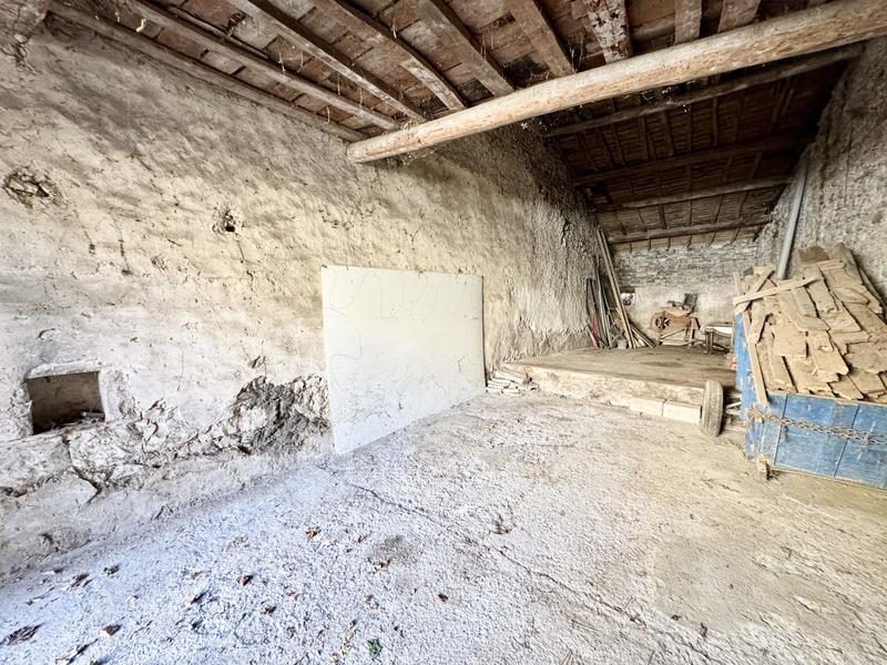 Maison ancienne - 79 m² - 1 pièce