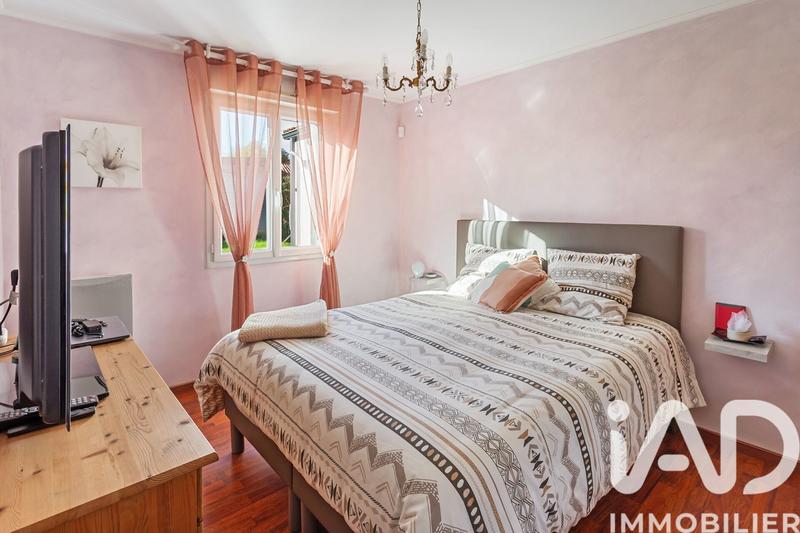 Maison - 88 m² - 4 pièces