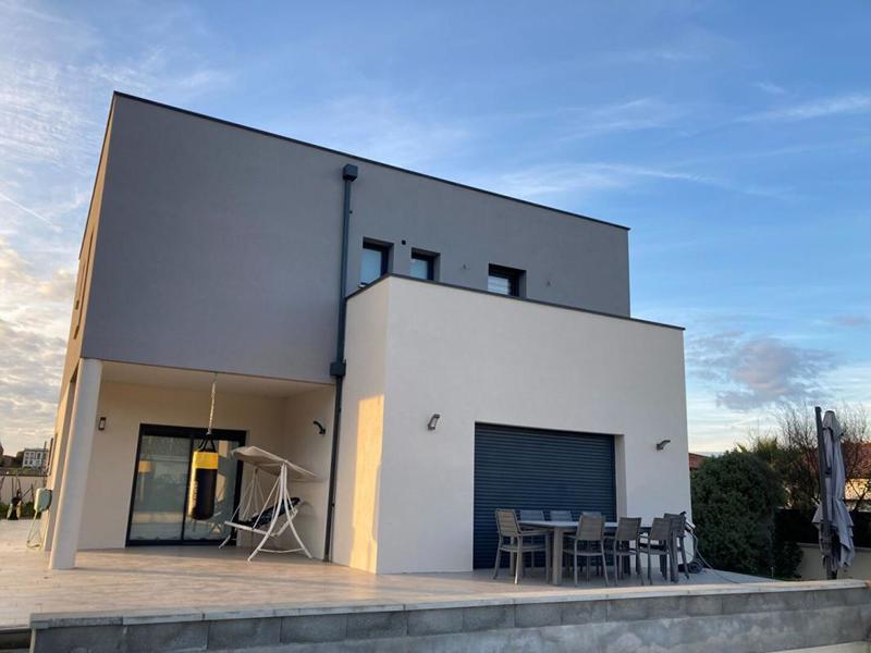 Maison - 160 m² - 6 pièces