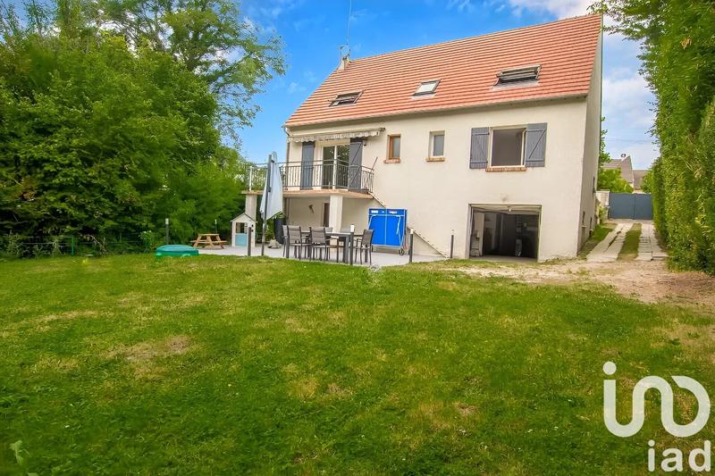 Maison - 138 m² - 7 pièces