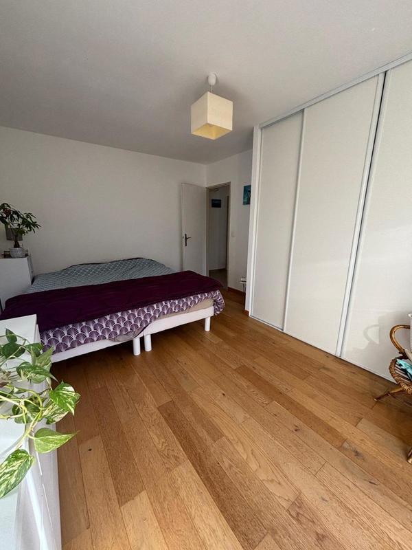 Maison - 170 m² - 7 pièces