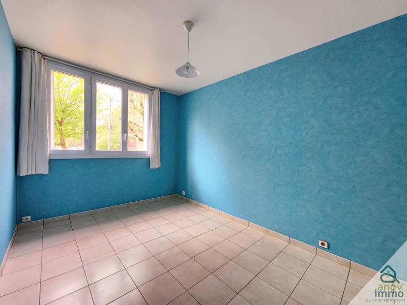 Appartement - 87 m² - 5 pièces
