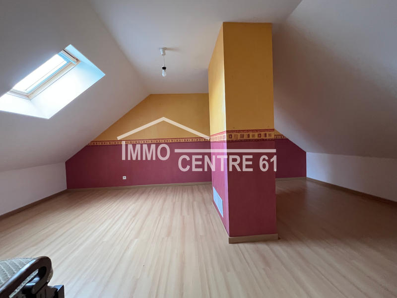 Maison - 163 m² - 6 pièces