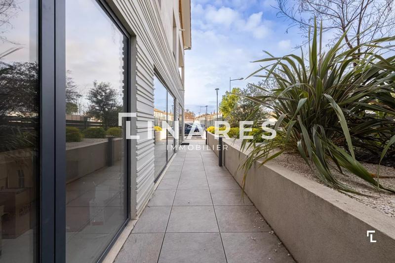 Local commercial - 63 m² - 1 pièce