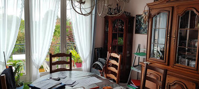 Maison - 104 m² - 6 pièces