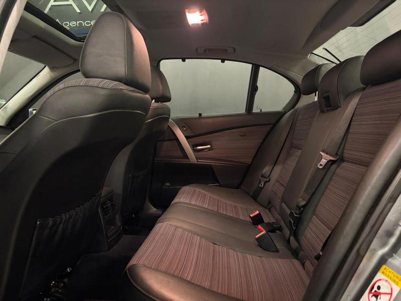 Bmw 530 Série 5 (E60) Berline 530d 3.0 d 218cv Boîte auto