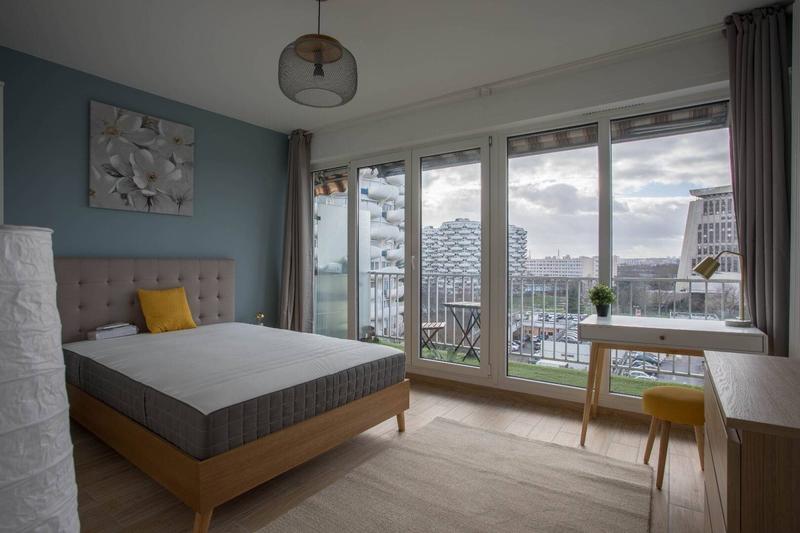 Appartement - 105 m² - 6 pièces