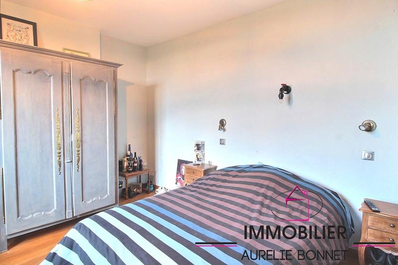 Maison ancienne - 220 m² - 9 pièces