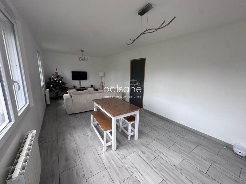 Maison - 73 m² - 5 pièces