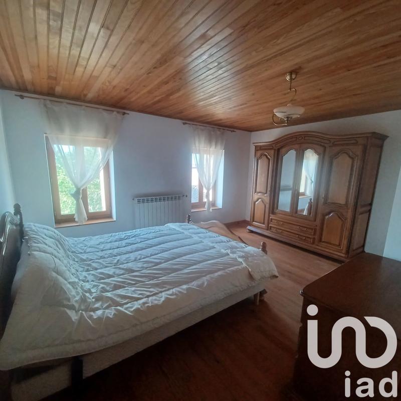 Maison - 189 m² - 8 pièces