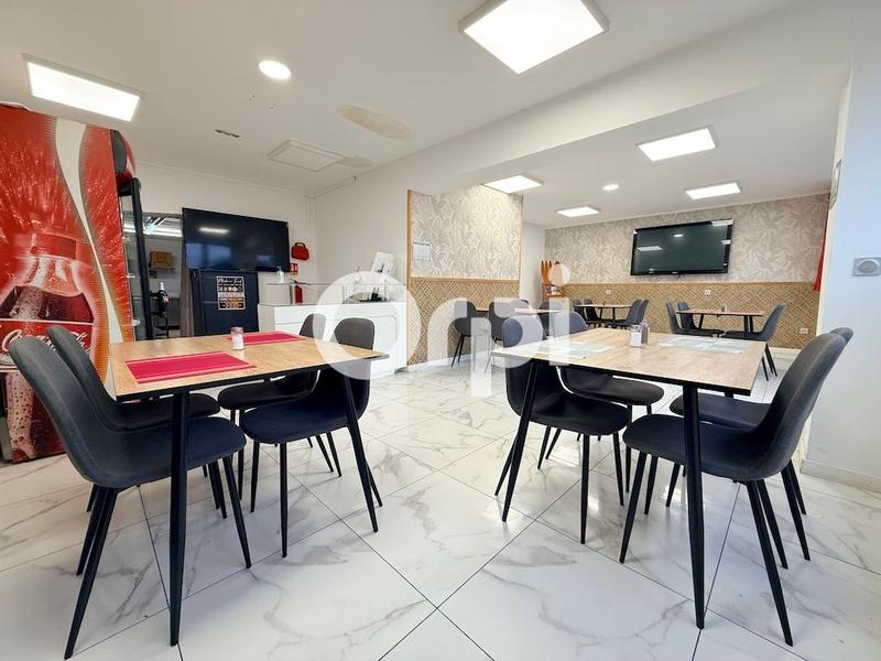 Maison - 176 m² - 3 pièces