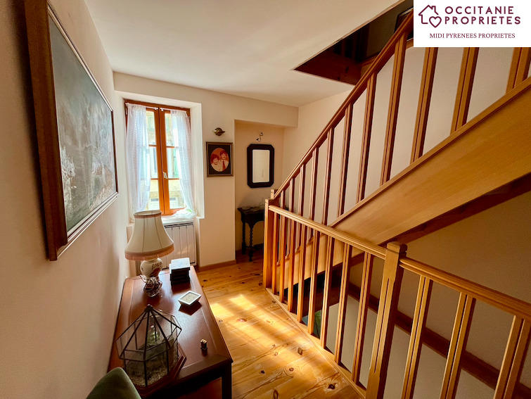 Maison de village - 180 m² - 7 pièces