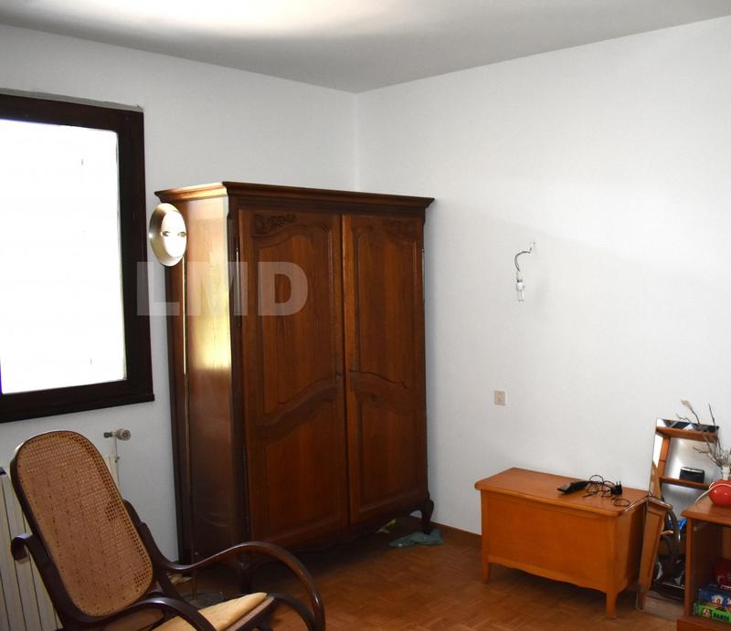 Maison - 215 m² - 14 pièces