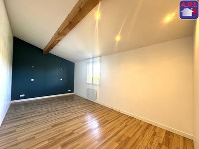 Villa - 180 m² - 7 pièces