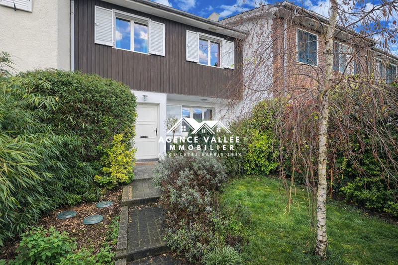 Maison - 83 m² - 4 pièces