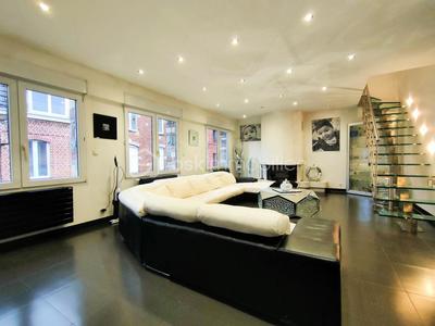 Maison - 371 m² - 7 pièces