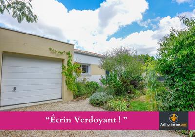 Maison - 104 m² - 4 pièces