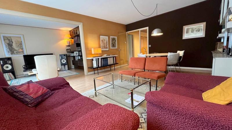 Maison - 96 m² - 5 pièces