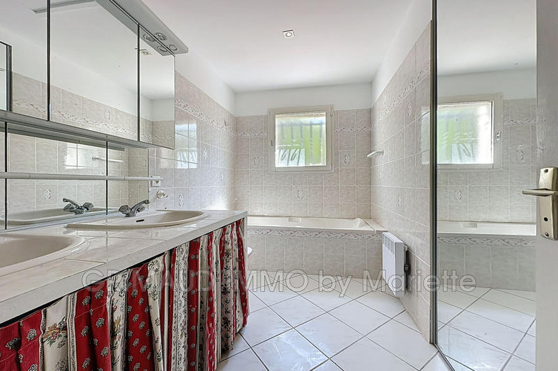 Villa - 155 m² - 5 pièces