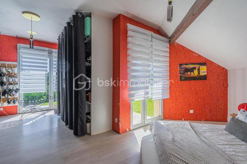 Maison traditionnelle - 156 m² - 5 pièces