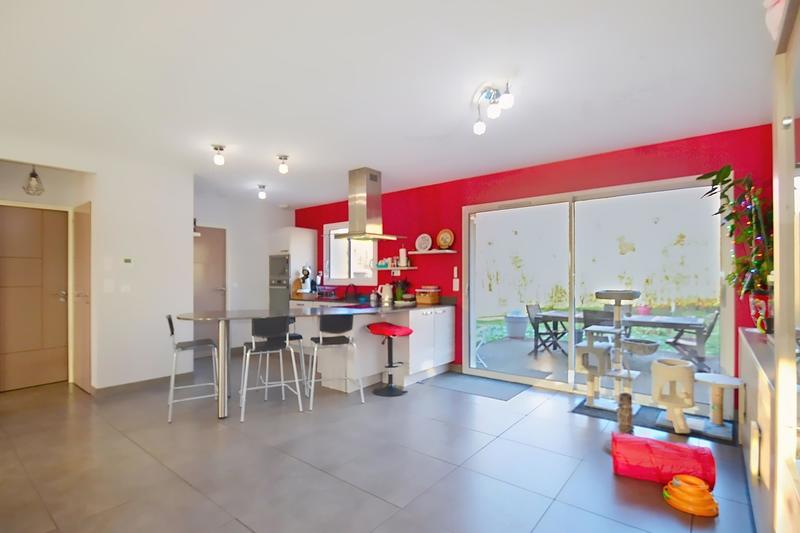 Maison - 94 m² - 4 pièces