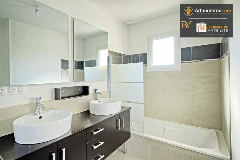 Maison - 105 m² - 6 pièces