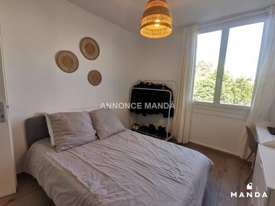 Chambre - 68 m² - 4 pièces