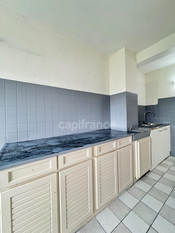 Appartement - 76 m² - 4 pièces