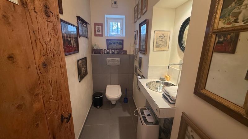 Maison - 289 m² - 5 pièces