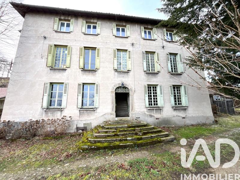 Maison - 470 m² - 12 pièces