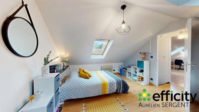 Pavillon - 150 m² - 5 pièces