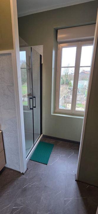 Maison traditionnelle - 217 m² - 9 pièces