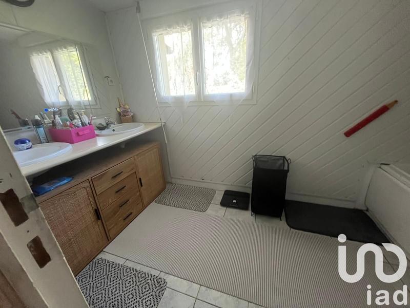 Maison - 140 m² - 8 pièces