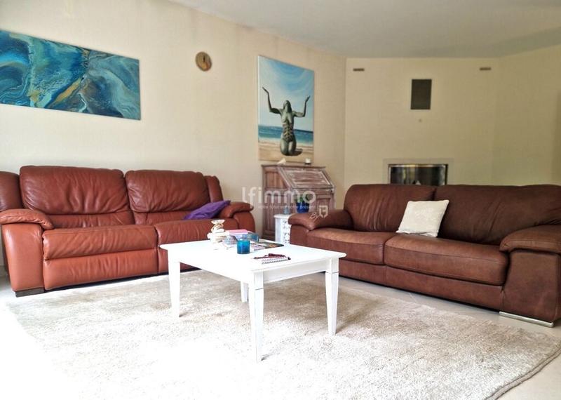 Maison - 194 m² - 6 pièces