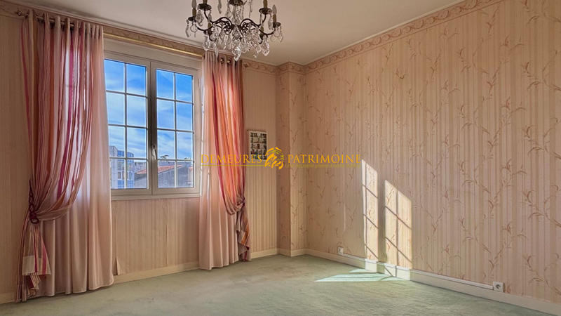 Maison - 162 m² - 5 pièces