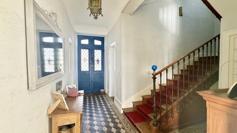 Maison bourgeoise - 183 m² - 7 pièces